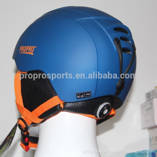 2015 New Ultra Light High Quality Winter Snow Sport Helmet Roller Skate Helmet